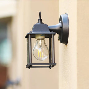 arandela colonial, arandela vintage, arandela lanterna, iluminação externa colonial, arandela para fachada, arandela para varanda, arandela de parede vintage, arandela decorativa externa, lanterna de parede colonial, iluminação rústica
