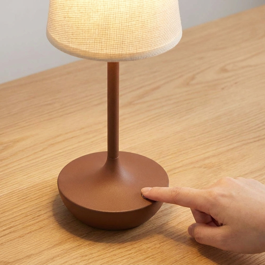 Abajur de Mesa LED Vintage com Cúpula de Tecido